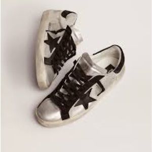 GOLDEN GOOSE low top sneakers size 39 US 9